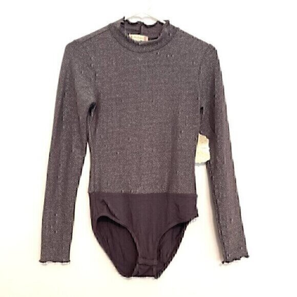 NEW NWT ALTAR'D STATE Taupe Purple Gray Metallic Long Sleeve Mock Neck Bodysuit - Picture 1 of 14